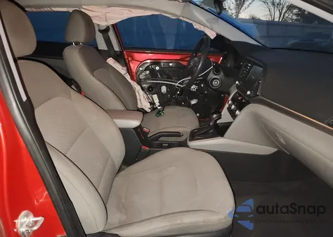 2020 Hyundai Elantra Sel z USA, uszkodzony, nr VIN 5NPD84LF9LH558986